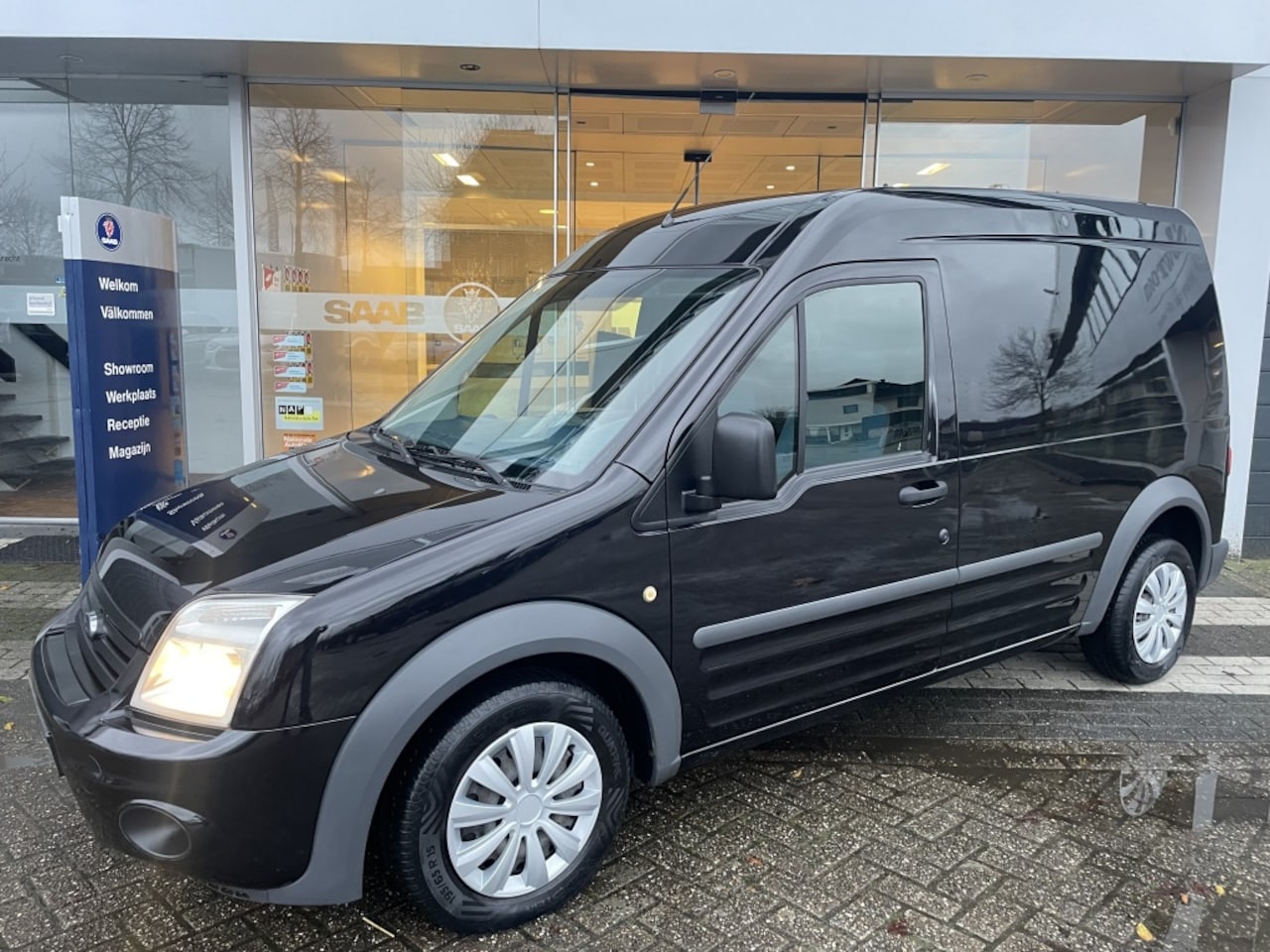 Ford Transit Connect - T230L 1.8 TDCi Trend T230L 1.8 TDCi Trend - AutoWereld.nl