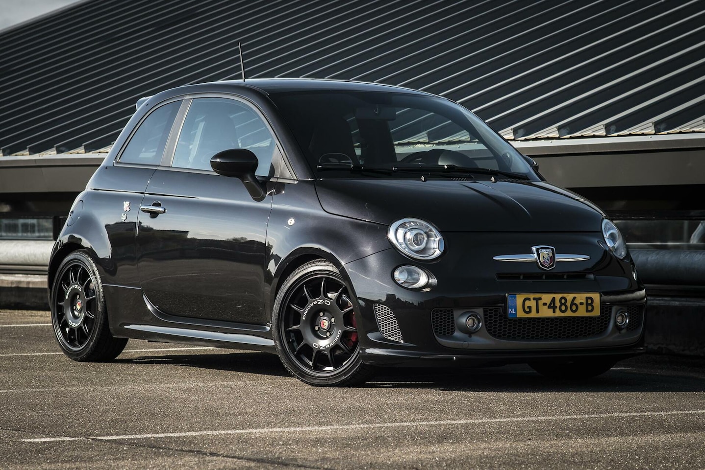 Fiat 500 Abarth - 1.4 T-Jet 135PK 595 Xenon Leder OZ Origineel NL - AutoWereld.nl