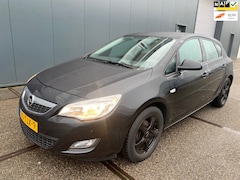 Opel Astra - 1.4 Turbo Edition / NAP / AIRCO / APK / NAVI / CAMERA / BOEKEJS / GOED ONDERHOUDEN / AL VE