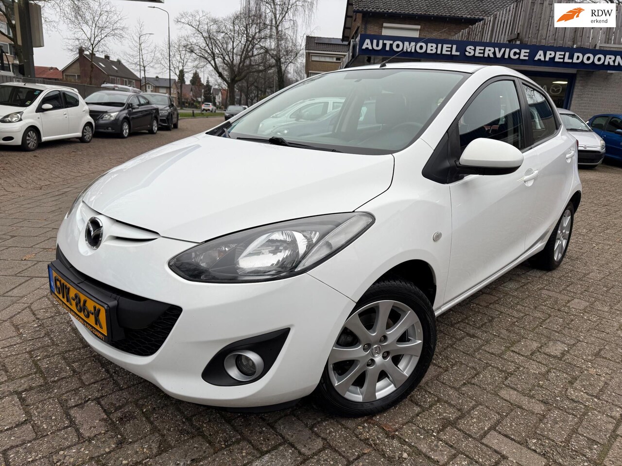 Mazda 2 - 1.3 XS *CLIMA*STOELVERW.*ELEKTR. PAKKET*LM. VELGEN* - AutoWereld.nl