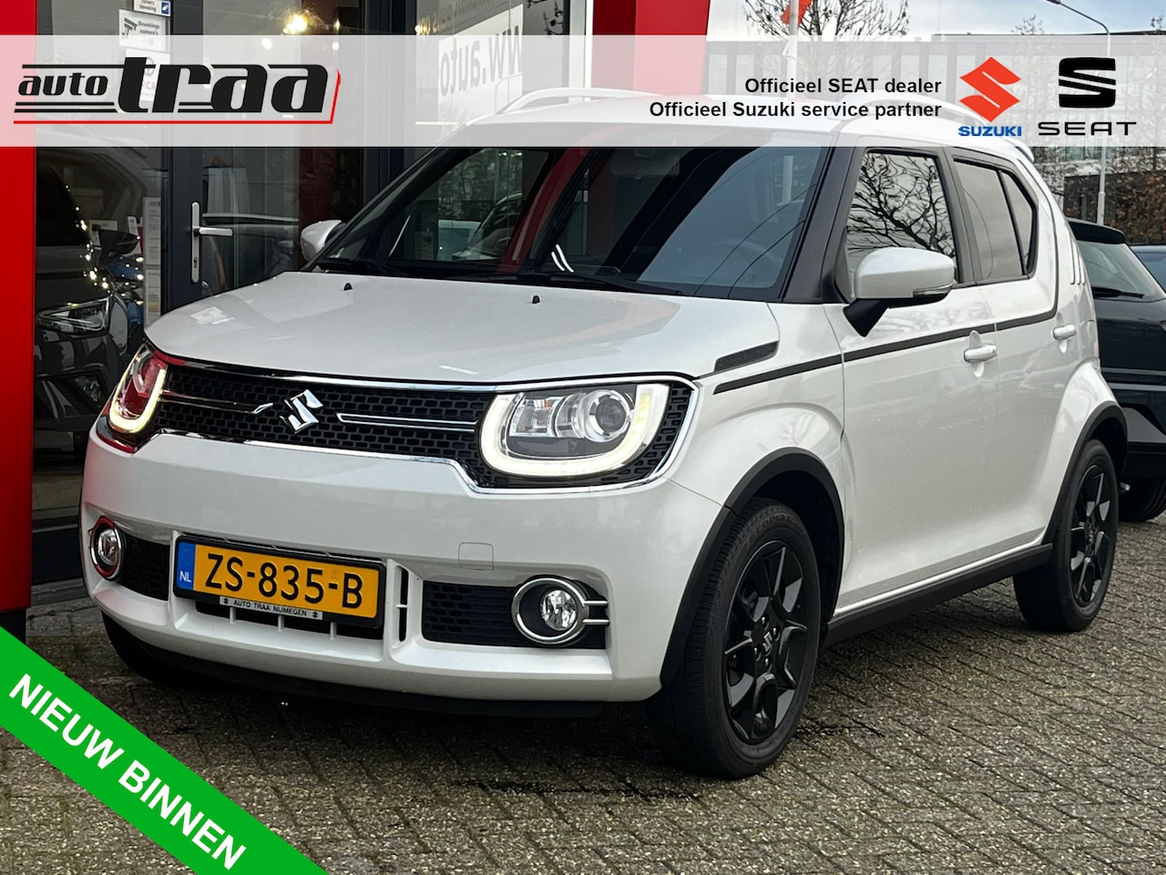 Suzuki Ignis - 1.2 Stijl Automaat / Stoelverwarming/ Achteruitrij camera / 16'' LMV / - AutoWereld.nl