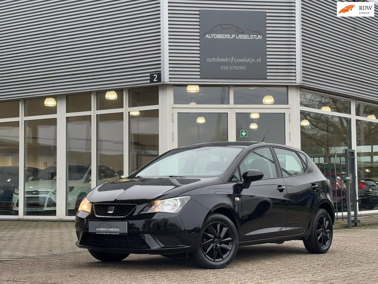 Seat Ibiza - 1.2 TSI 5 Drs / Climate / TomTom / Stoelverw. - AutoWereld.nl