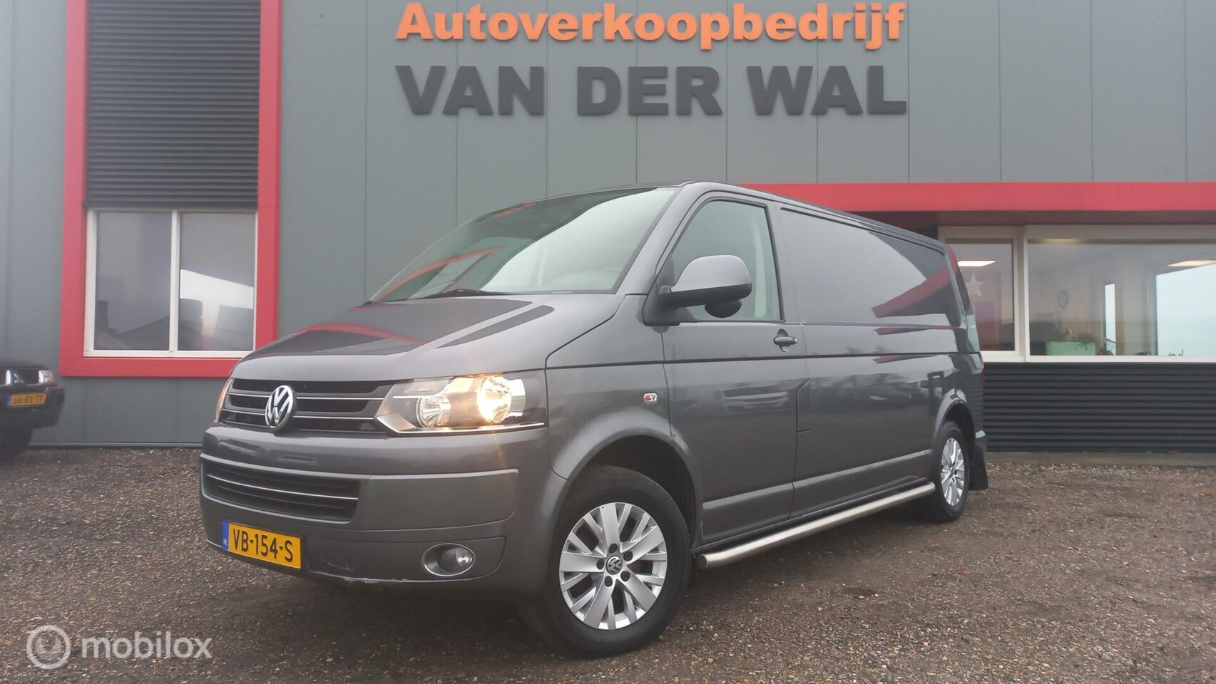 Volkswagen Transporter - 2.0 TDI L2H1 2.0 TDI L2H1 - AutoWereld.nl