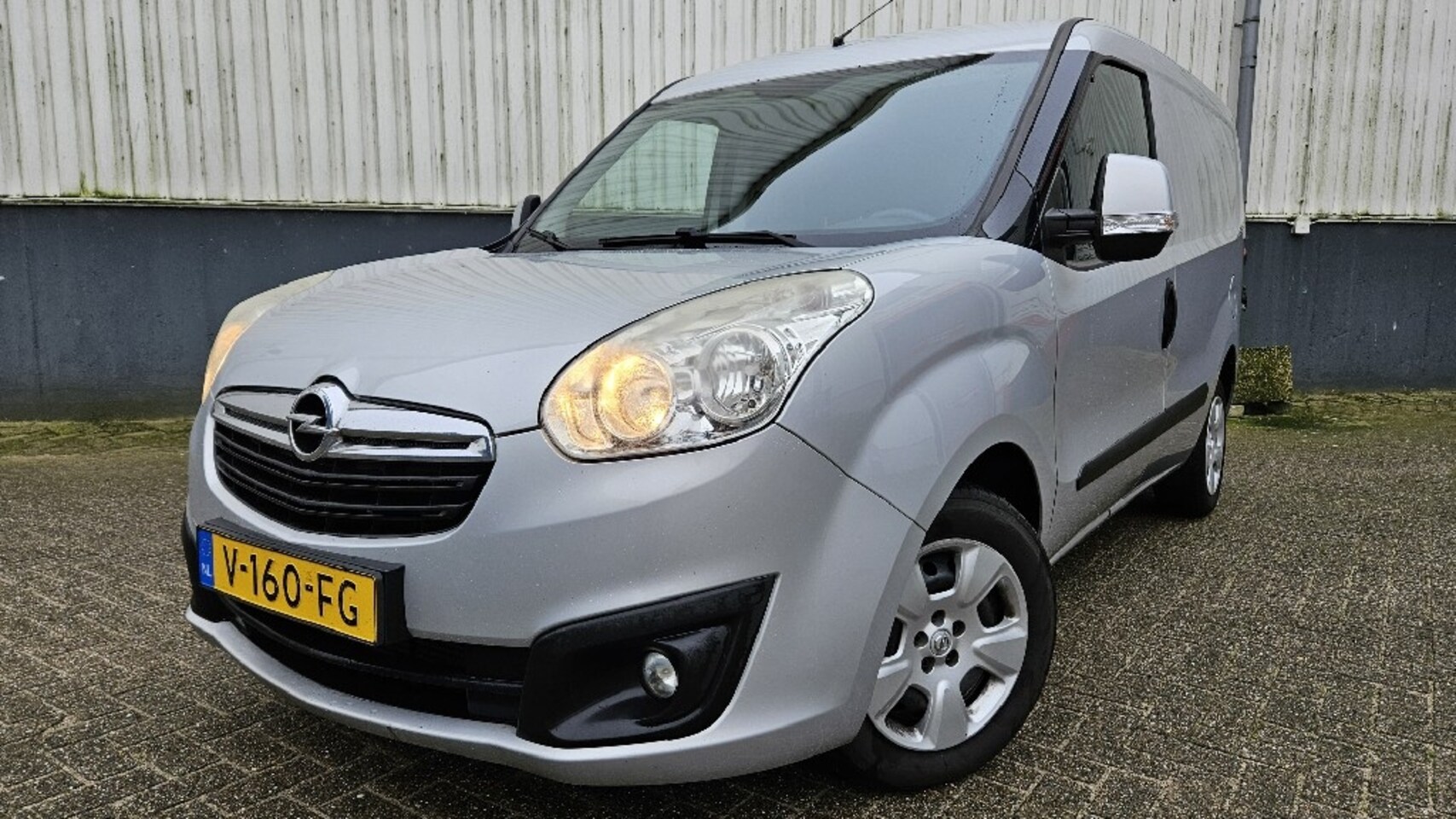 Opel Combo - 1.6 CDTi L1H1 Sport 1.6 CDTi L1H1 Sport - AutoWereld.nl