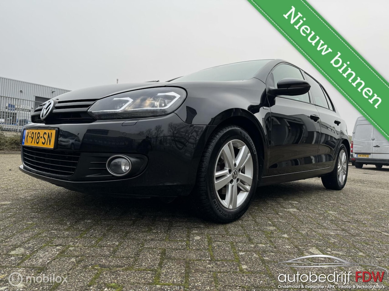 Volkswagen Golf - 1.2 TS/5DEURS/CARPLAY/CAMERA/PDC/STOEL WARM/ - AutoWereld.nl