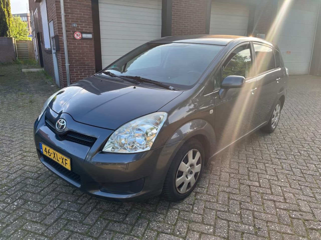 Toyota Corolla Verso - 1.6 VVT-i Terra 1.6 VVT-i Terra - AutoWereld.nl