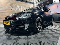 Volkswagen Golf - 2.0 GTI Edition 35