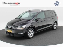 Volkswagen Touran - 1.5 TSi 150 Pk Automaat Comfortline Business 7-Persoons | Navigatie | Camera | Adapt. Crui