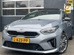 Kia Cee'd Sportswagon - Ceed 1.5 T-GDi GT-PlusLine Pano | Automaat | Leer | Camera | Carplay