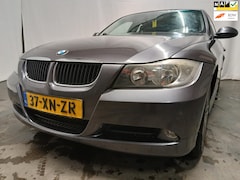 BMW 3-serie Touring - 318i Business Line - Airco - Navi - Leer - Export - Schade