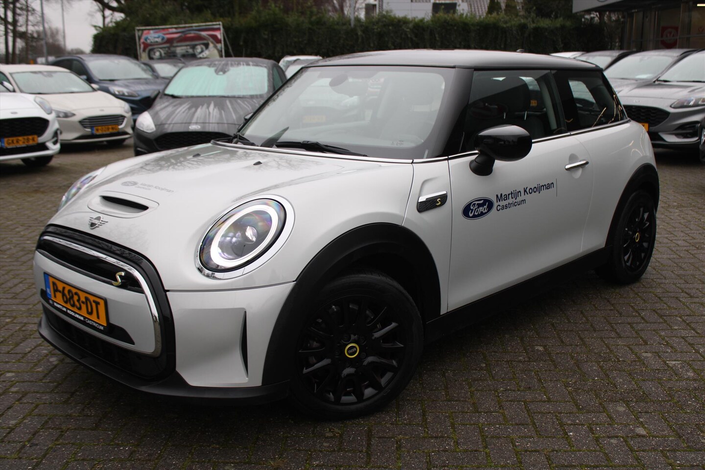 MINI Mini-Electric - 3-Deurs (f56) 184pk Aut Business Edition - AutoWereld.nl