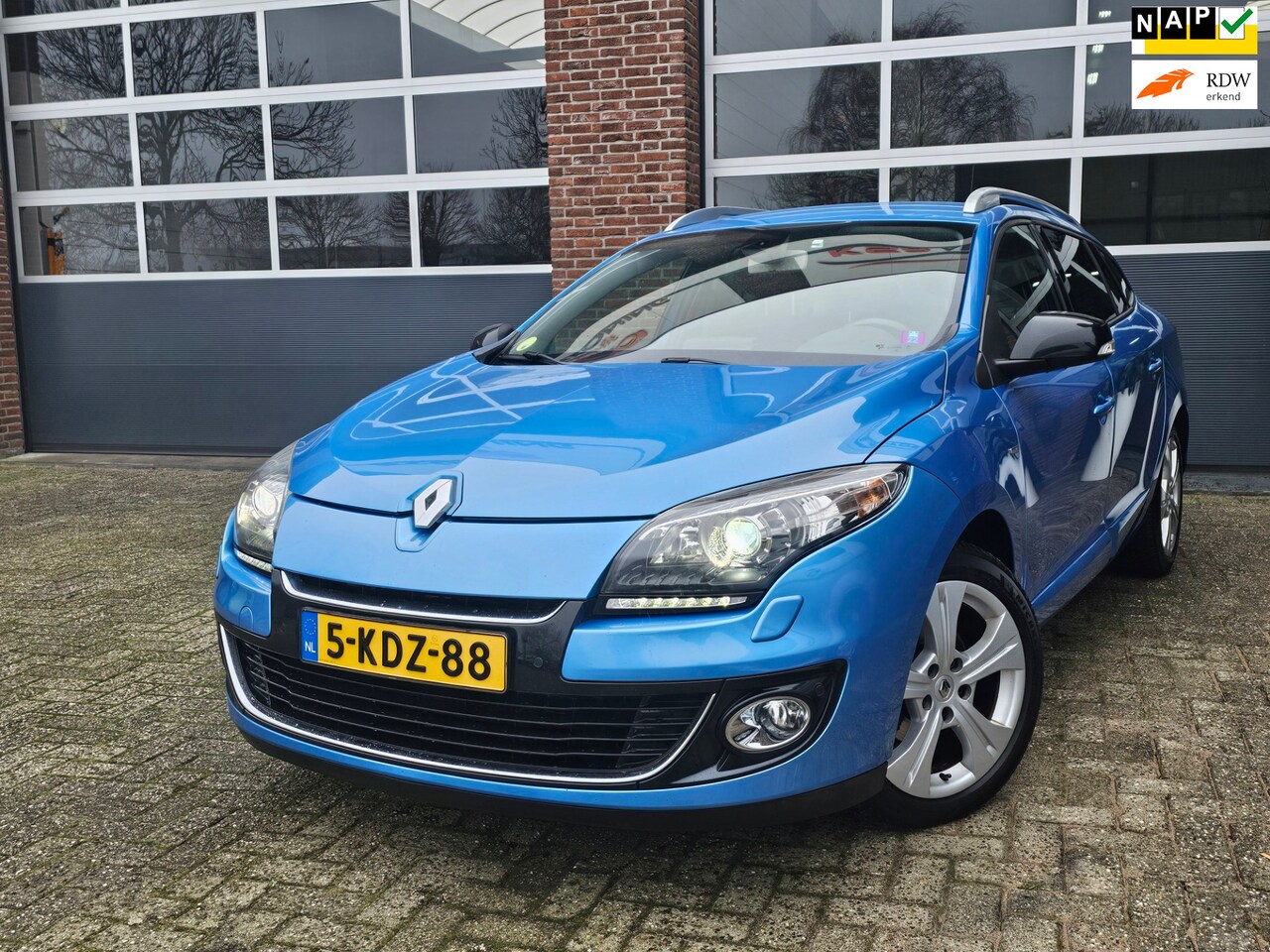 Renault Mégane Estate - 1.5 dCi Bose KeyLess |Camera |Clima |Navi |Nap - AutoWereld.nl