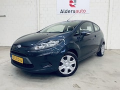 Ford Fiesta - 1.25 Limited Cruise Control Airco Aux