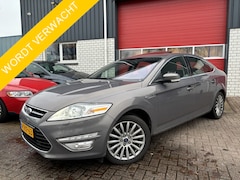 Ford Mondeo - 1.6 EcoBoost Platinum SCHUIFDAK / KEYLESS / TREKHAAK / STOELVERW / XENON / NAVI / CLIMA /