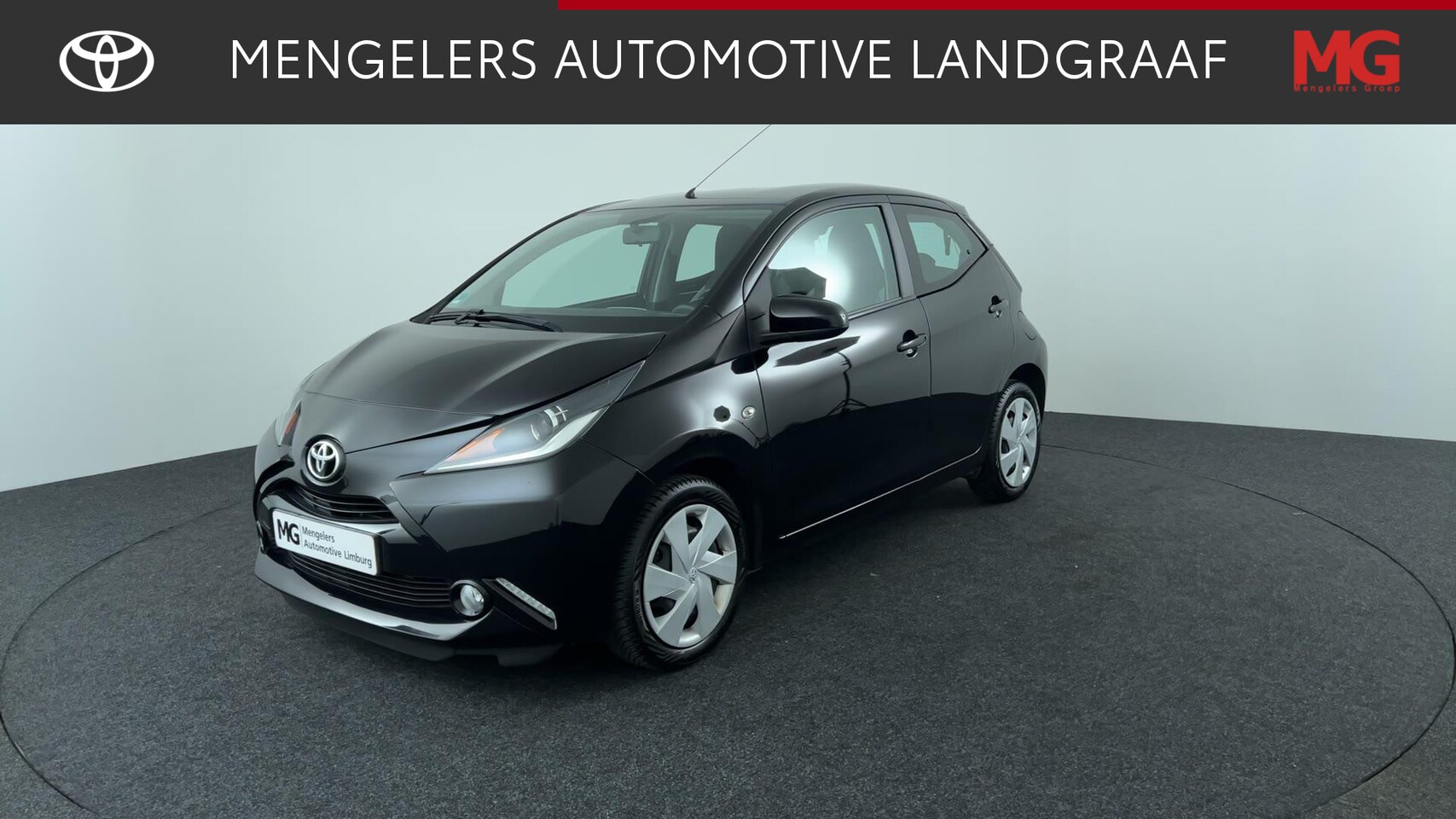 Toyota Aygo - 1.0 VVT-i x-play 1.0 VVT-i x-play - AutoWereld.nl