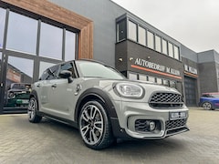 MINI Countryman - 2.0 Cooper S E ALL4 John Cooper Works 220pk/Nardo/pano/camera/head up/btw