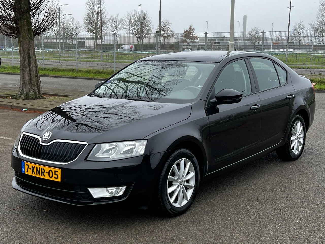 Skoda Octavia - 1.8 TSI 132KW DSG Greentech Ambition Businessline AUT - NAVI - AutoWereld.nl