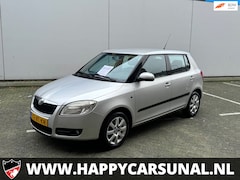 Skoda Fabia - 1.4-16V Ambiente, AIRCO, NAP, Nieuwe APK