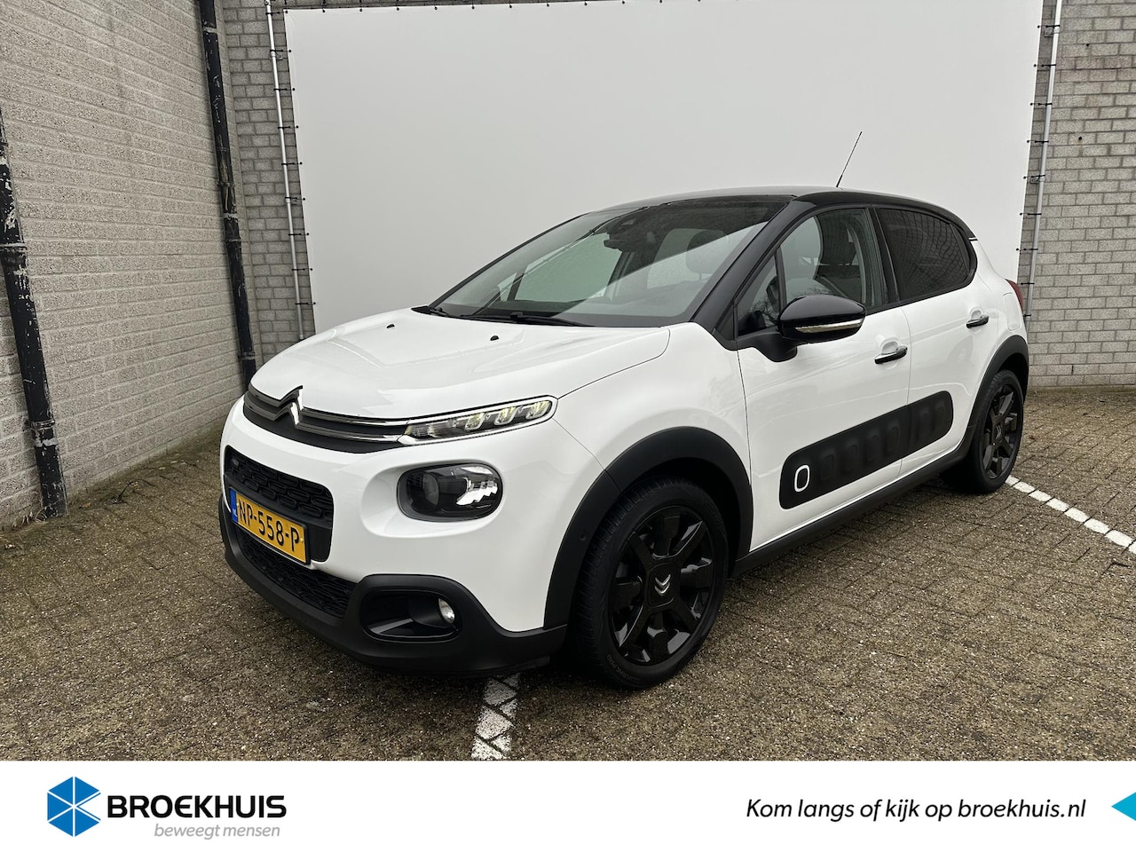 Citroën C3 - 1.2 PureTech S&S Shine | NL-auto | Panoramadak | Navigatie | Cruise control - AutoWereld.nl