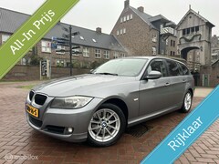 BMW 3-serie Touring - 320i 170PK Automaat Airco Leer