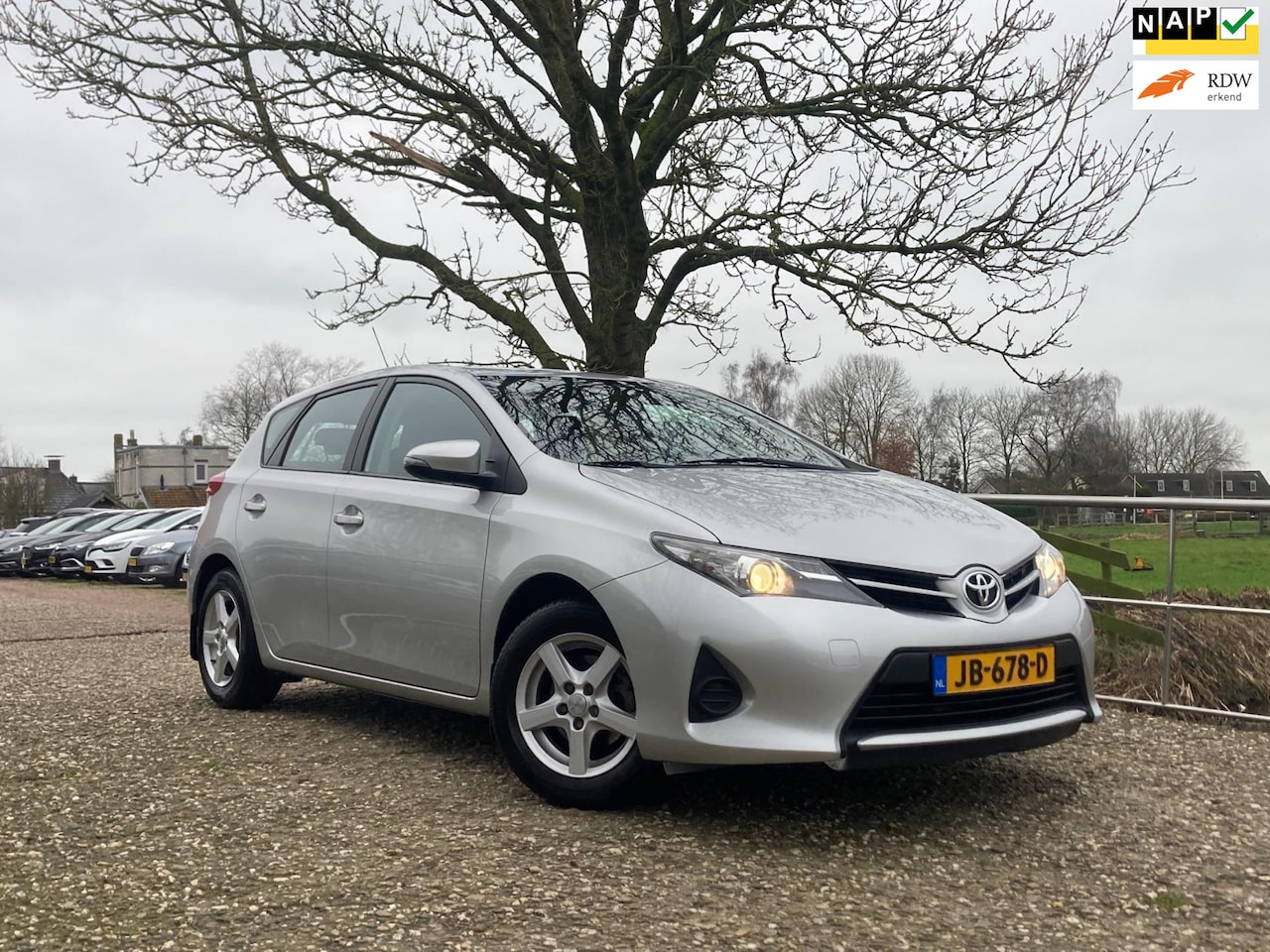 Toyota Auris - 1.3 Comfort | Dealer onderh. + Clima nu € 7.975,-!!! - AutoWereld.nl