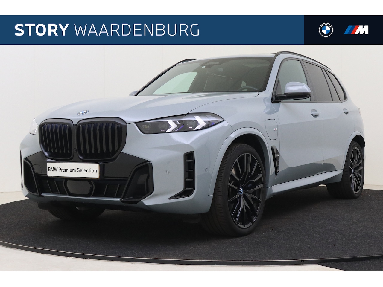 BMW X5 - xDrive50e High Executive M Sport Automaat / Panoramadak Sky Lounge / Parking Assistant Pro - AutoWereld.nl