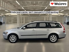 Volvo V50 - 2.4 Lage km stand, high performance sound, PDC