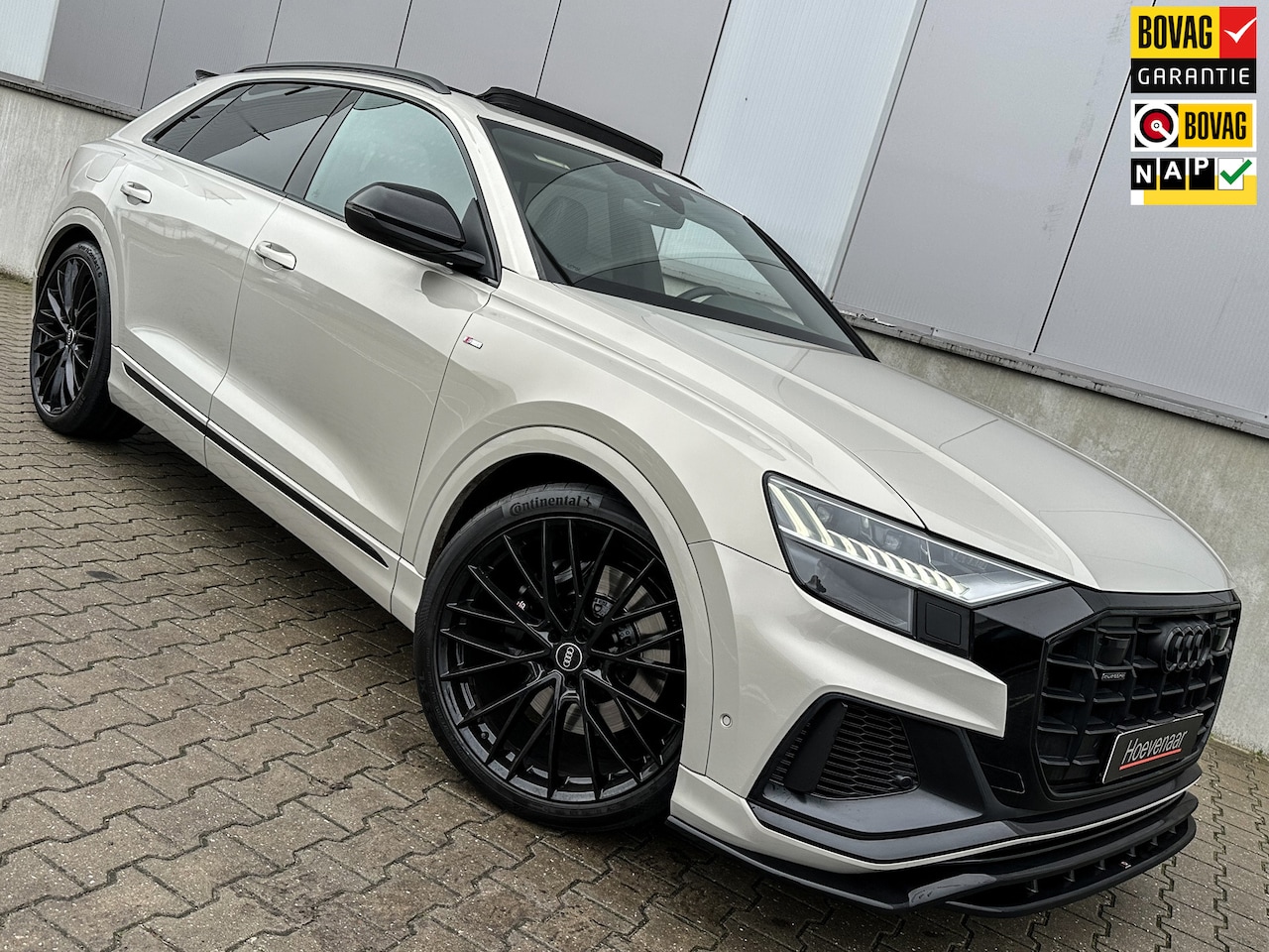 Audi Q8 - 55 TFSI E 381Pk 23Inch Vicuna Beige SQ8 dif Rs-int B&O Full Black optic - AutoWereld.nl