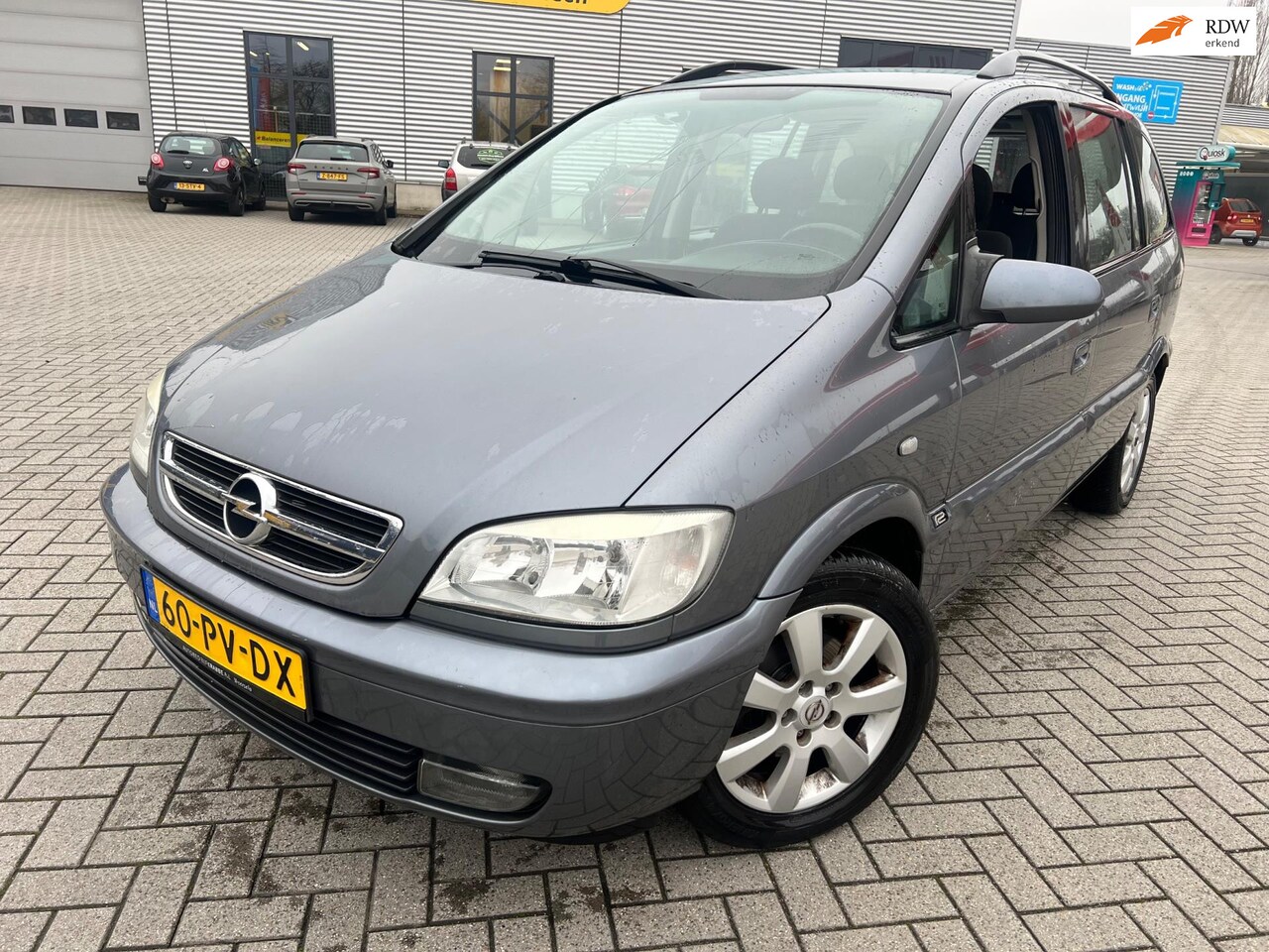 Opel Zafira - 2.2-16V Maxx 2.2-16V Maxx - AutoWereld.nl