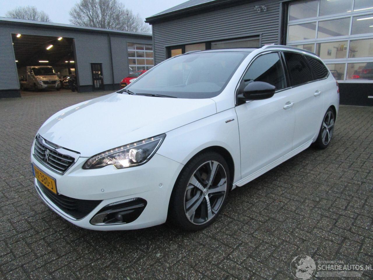 Peugeot 308 SW - 1.2 PureTech GT-line 1.2 Pure Tech GT-line - AutoWereld.nl