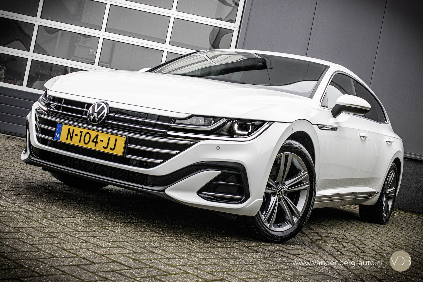 Volkswagen Arteon Shooting Brake - 1.4T 272pk eHybrid R-Line Business+ Origineel NL - AutoWereld.nl