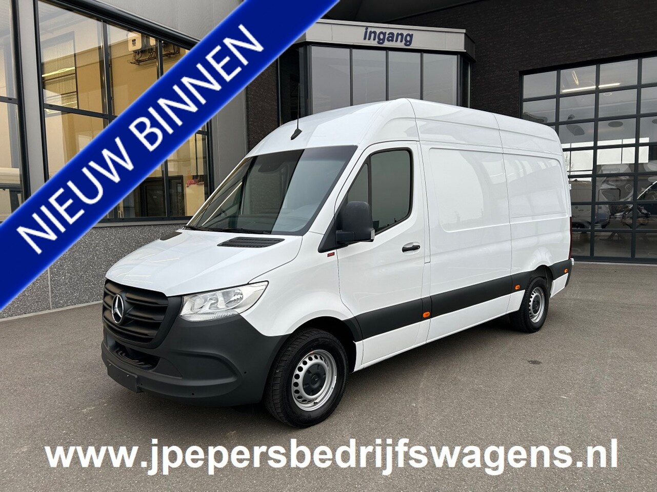 Mercedes-Benz Sprinter - 317 CDI L2 H2 MBUX / Camera / Parkeersensoren / Carplay navigatie / Cruise control / Airco - AutoWereld.nl