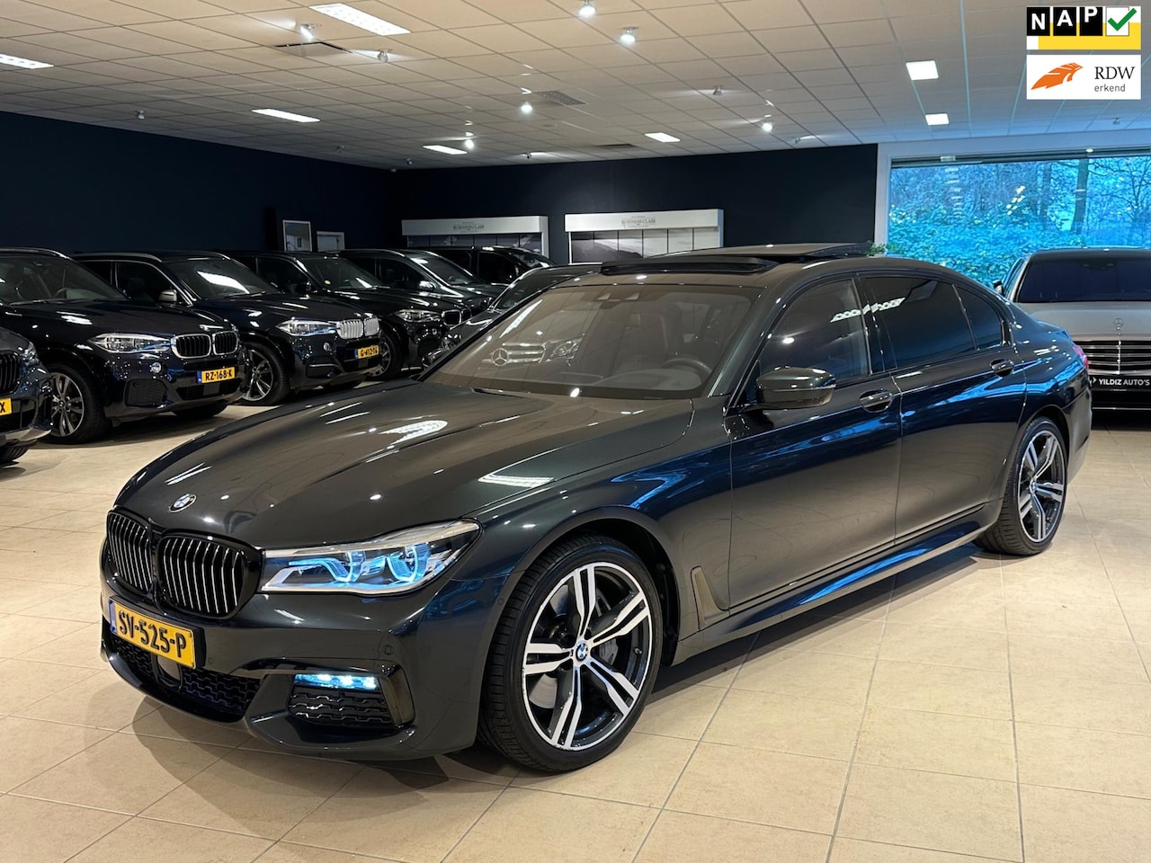 BMW 7-serie - 750Li xDrive High Executive Org. NL Nieuwstaat - AutoWereld.nl