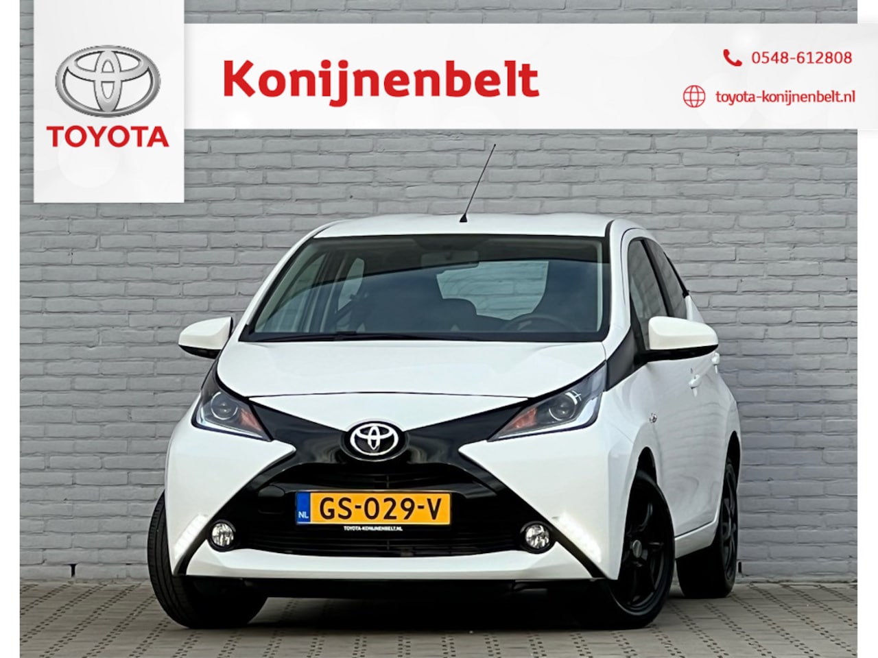 Toyota Aygo - 1.0 VVT-i x-play Automaat 5-deurs - AutoWereld.nl