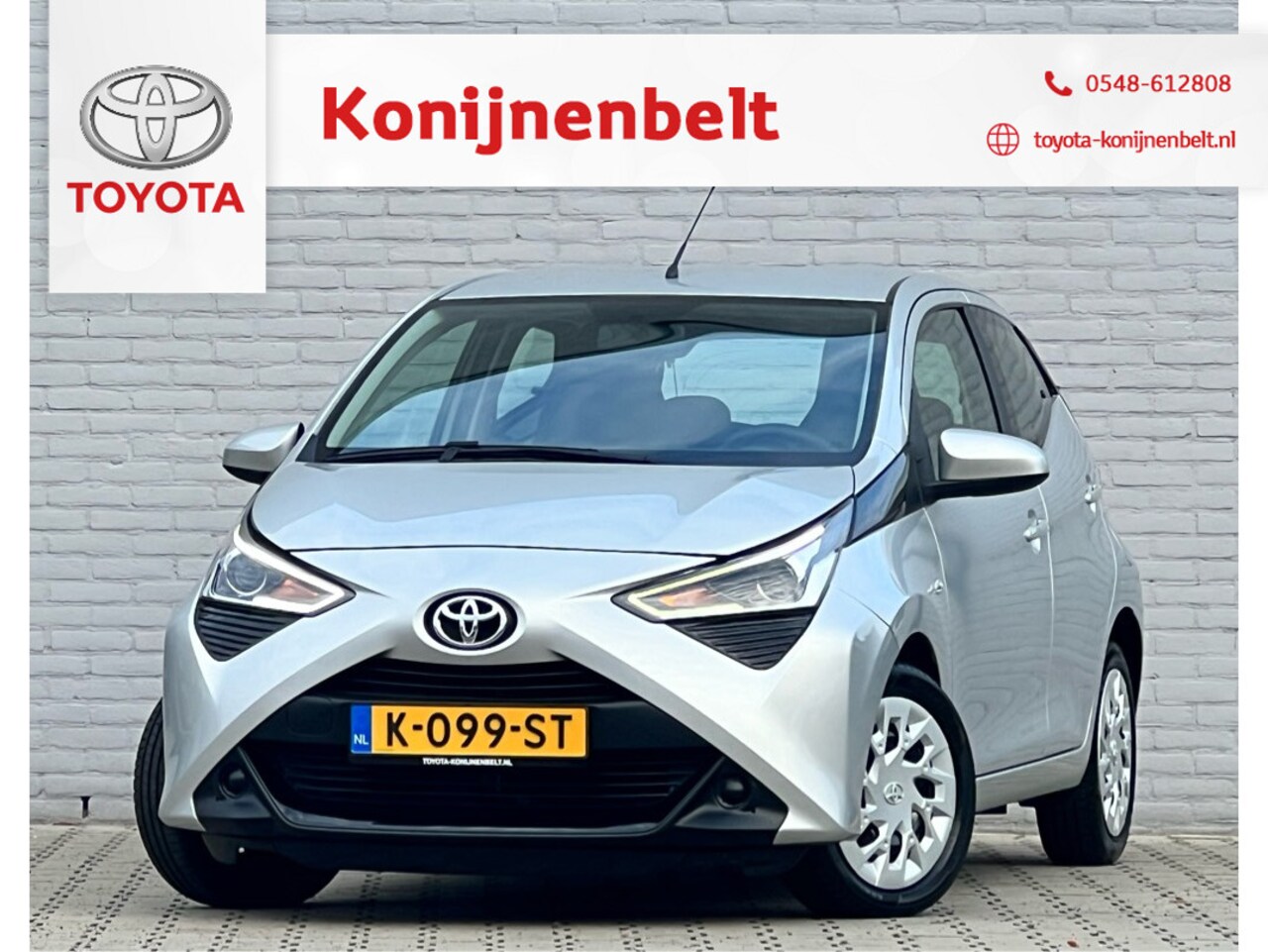 Toyota Aygo - 1.0 VVT-i x-play Automaat 5-deurs - AutoWereld.nl