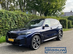 BMW X5 - XDRIVE 40D 340pk | Grijs kenteken M Sport | Pano| 22''