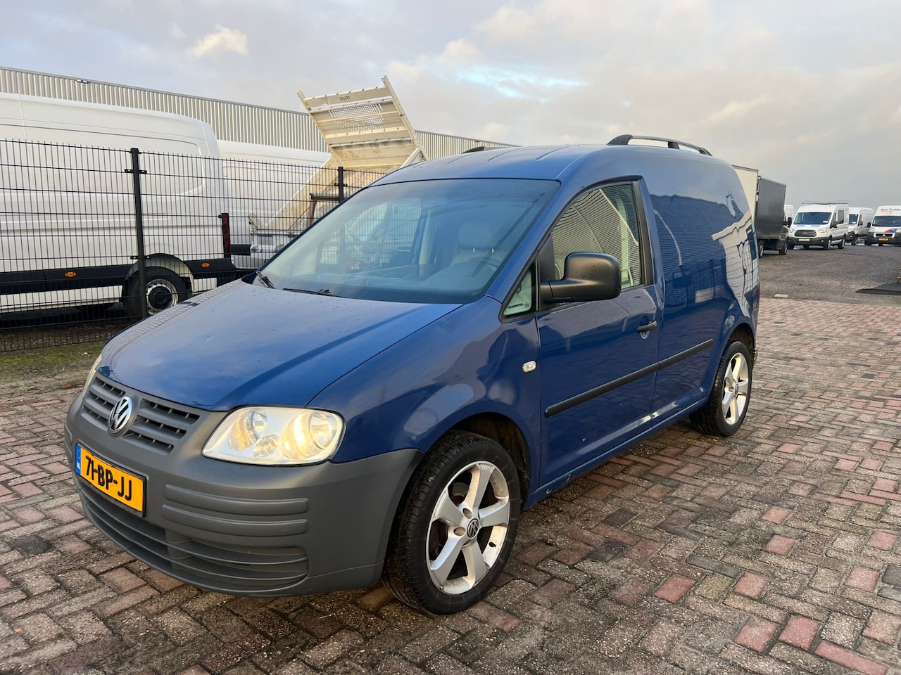 Volkswagen Caddy - 2.0 SDI MARGE APK AUG 2025 NAVI ZIJDEUR - AutoWereld.nl