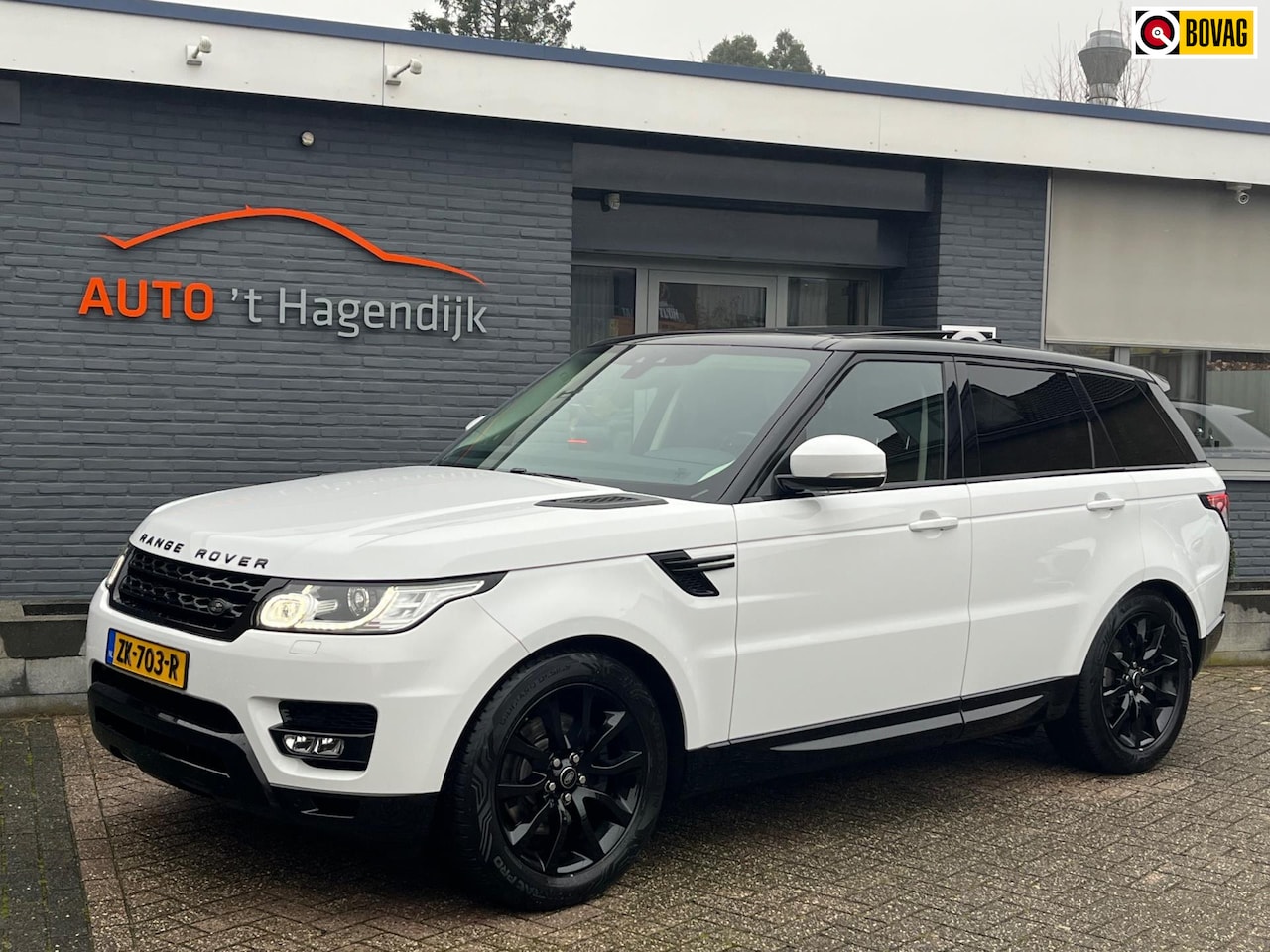 Land Rover Range Rover Sport - 2.0 SD4 HSE pano navi leder 20" - AutoWereld.nl