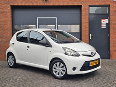 Toyota Aygo - 1.0 VVT-i Now 5-deurs Airco Elek. ramen