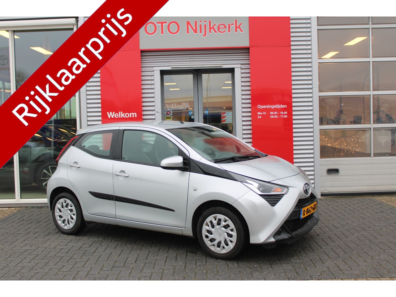 Toyota Aygo - 1.0 VVT-i x-play automaat - AutoWereld.nl