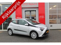 Toyota Aygo - 1.0 VVT-i x-play automaat