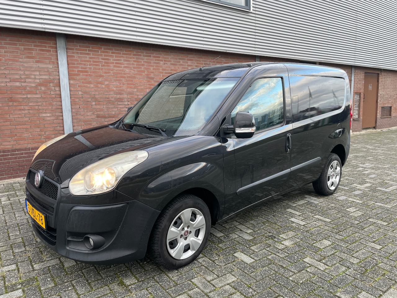 Fiat Doblò Cargo - 1.3 MultiJet SX Airco - AutoWereld.nl