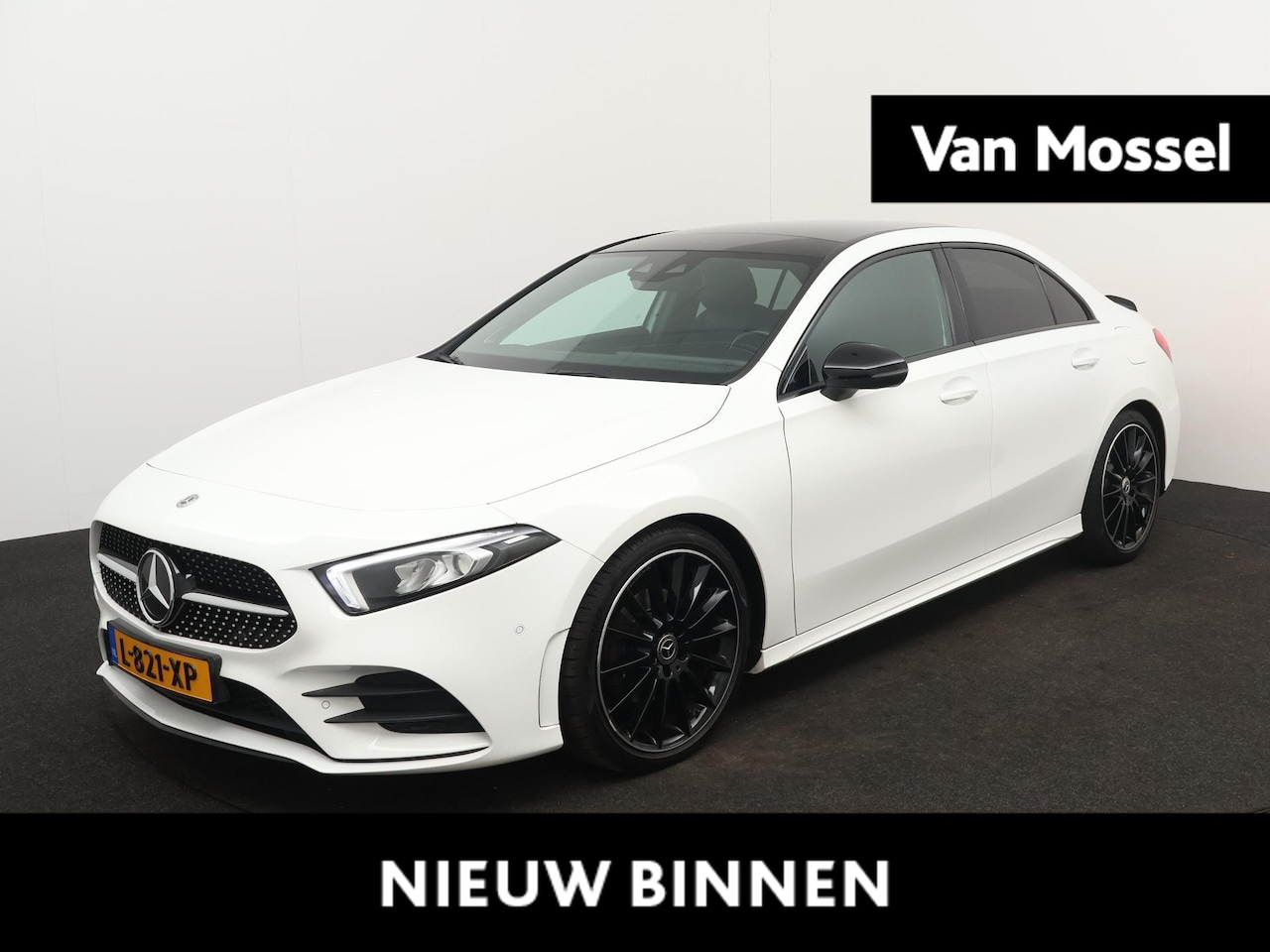 Mercedes-Benz A-klasse - 200 Business Solution AMG | PANORAMADAK | ACHTERUITRIJCAMERA | NAVIGATIE | WIDE SCREEN | S - AutoWereld.nl