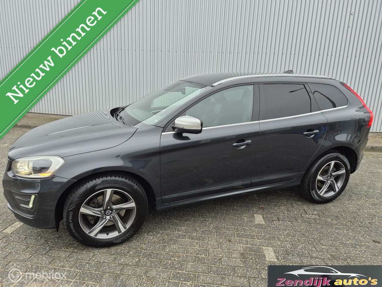 Volvo XC60 - 2.0 D4 FWD R-Design 2.0 D4 FWD R-Design - AutoWereld.nl