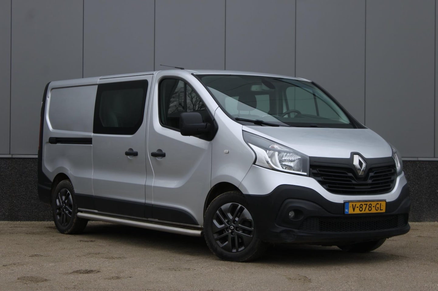 Renault Trafic - 1.6 dCi T29 L2H1 Luxe Energy 1.6 dCi T29 L2H1 Luxe Energy DC 17" - AutoWereld.nl