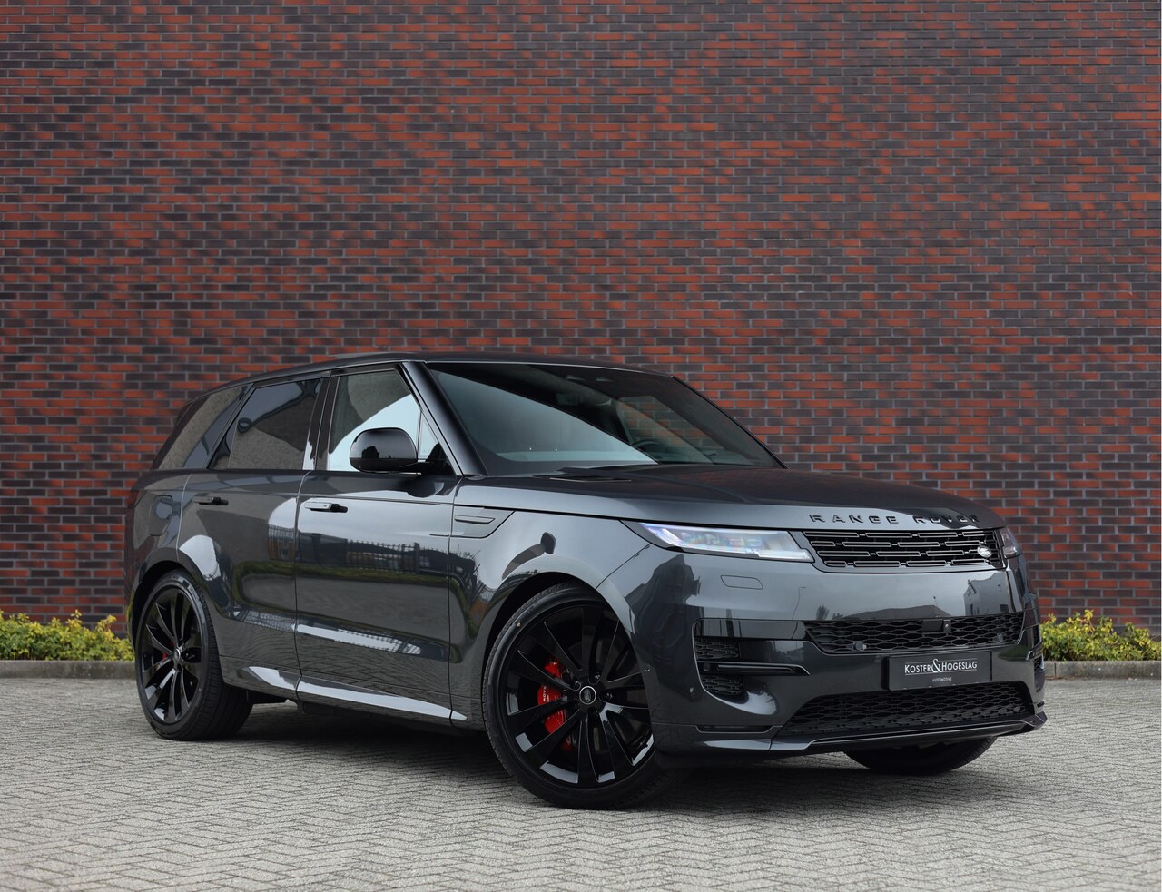 Land Rover Range Rover Sport - P460e Dynamic HSE *Pano*HUD*Trekhaak* - AutoWereld.nl