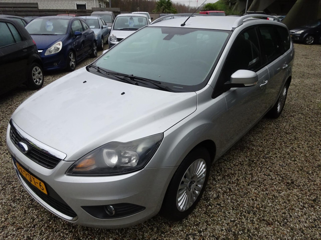 Ford Focus Wagon - 1.8 Limited airco navigatie trekhaak - AutoWereld.nl