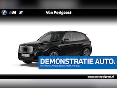 BMW iX1 - eDrive20 M-Sport / 20 inch / Glazendak / Camera Achter / Head-Up Display / Harman Kardon A