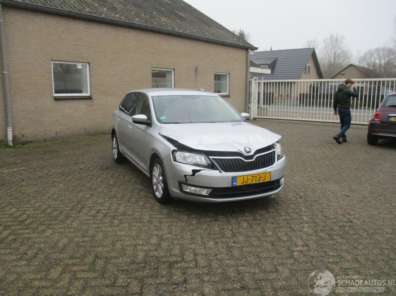 Skoda Rapid - 1.2 Tsi Aut Grt JOY 1E Eig REST BPM 600 EURO - AutoWereld.nl