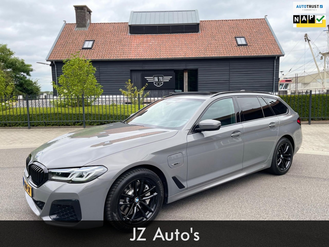 BMW 5-serie Touring - 530e Edition-Plus M Sport Panodak Laserled HUD Harman Kardon 360"Camera - AutoWereld.nl